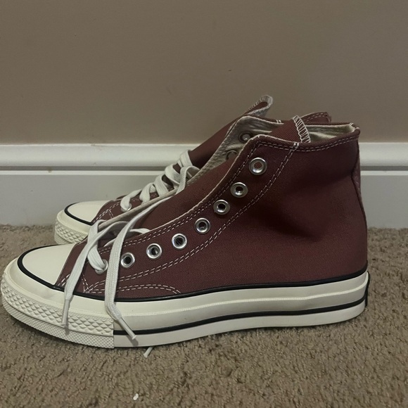 Woman’s Maroon Converse Chuck Taylor’s Sneakers - Picture 2 of 6
